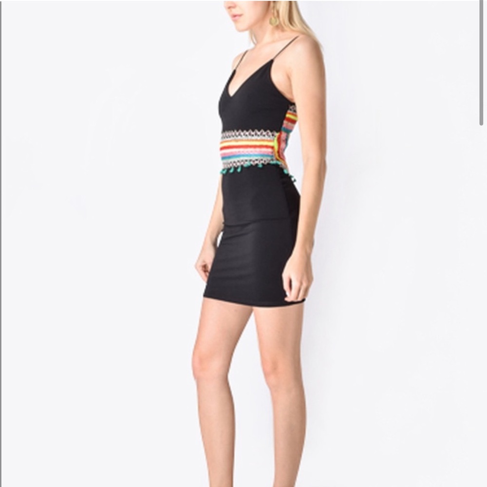 Alice + Olivia open back black mini dress with embroidered details - Picture 3 of 9